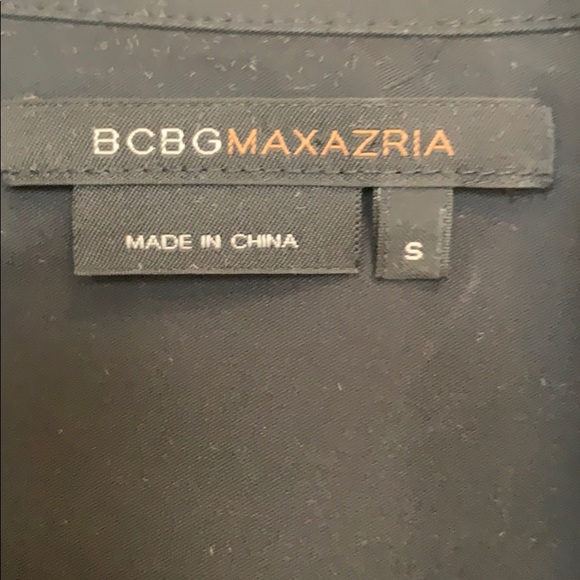 BCBGMaxazria balloon sleeve top with back bow - Picture 7 of 7